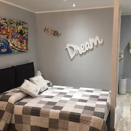 Petite Maison Lägenhet *